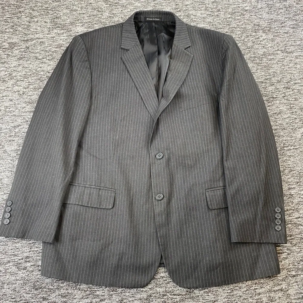 Renoir Mens 46 40 Charcoal Gray Pinstripe 2 Button Suit Super 120s 40x35